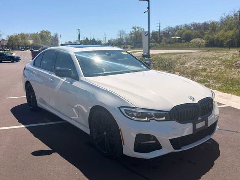 Used 2021 BMW 330i xDrive Sedan w/ M Sport Package AWD/4WD image 13
