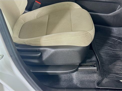 Used 2022 Chevrolet Traverse LT w/ LPO, Floor Liner Package image 23