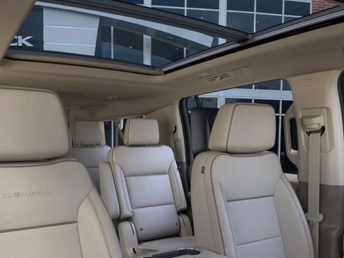 New 2026 GMC Yukon XL Denali image 24