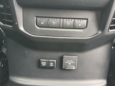 New 2026 Toyota Tundra Platinum image 30