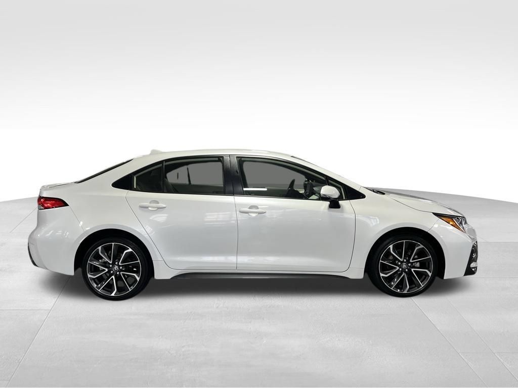 Certified 2022 Toyota Corolla SE FWD image 6