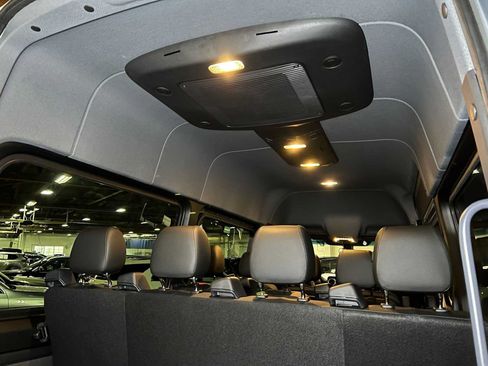 Used 2025 Mercedes-Benz Sprinter 2500 image 19