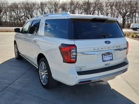 Used 2022 Ford Expedition Max Platinum image 3