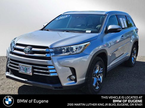 Used 2018 Toyota Highlander Limited Platinum AWD/4WD image 7