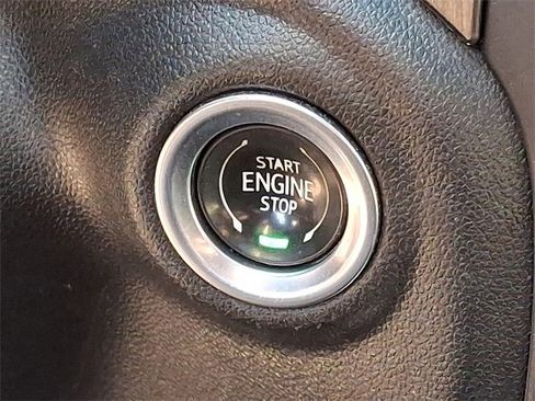 Used 2022 GMC Sierra 2500 AT4 w/ AT4 Premium Plus Package image 20