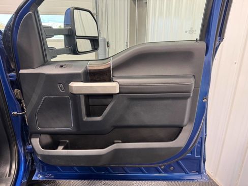 Used 2022 Ford F250 Lariat image 18