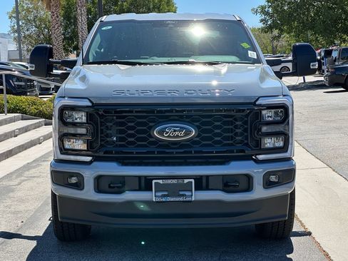New 2026 Ford F250 Lariat w/ Black Appearance Package AWD/4WD image 12
