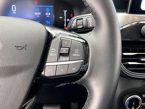 Used 2025 Ford Escape Active w/ Cold Weather Package image 19