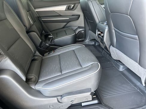 New 2026 Buick Enclave Sport Touring w/ Power Package FWD image 36