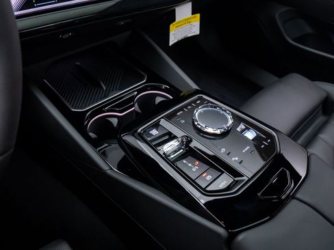 New 2026 BMW 530i xDrive 530i xDrive image 11