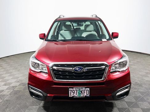 Used 2018 Subaru Forester 2.5i Premium AWD/4WD image 2