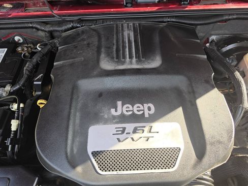 Used 2012 Jeep Wrangler Sport AWD/4WD image 37