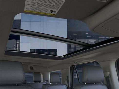 New 2025 Ford Expedition Active image 22