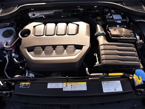 New 2026 Volkswagen GTI SE image 25