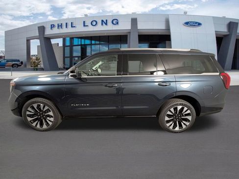 New 2026 Ford Expedition Platinum w/ Driver's Package AWD/4WD image 2