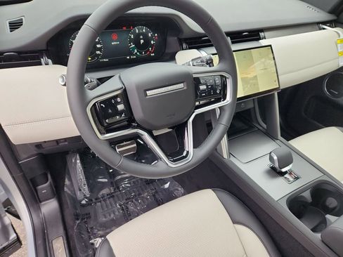 New 2026 Land Rover Discovery Sport Landmark AWD/4WD image 15