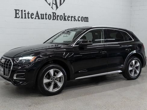 Used 2023 Audi Q5 2.0T Premium w/ Convenience Package AWD/4WD image 40