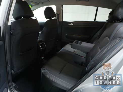 Used 2021 Kia Sportage LX image 13