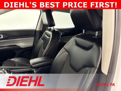 Used 2022 Jeep Compass Latitude w/ Convenience Group AWD/4WD image 18