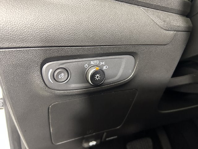 Used 2024 Buick Encore GX Sport Touring w/ Comfort Package FWD image 18