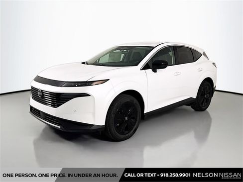 New 2025 Nissan Murano SV image 1