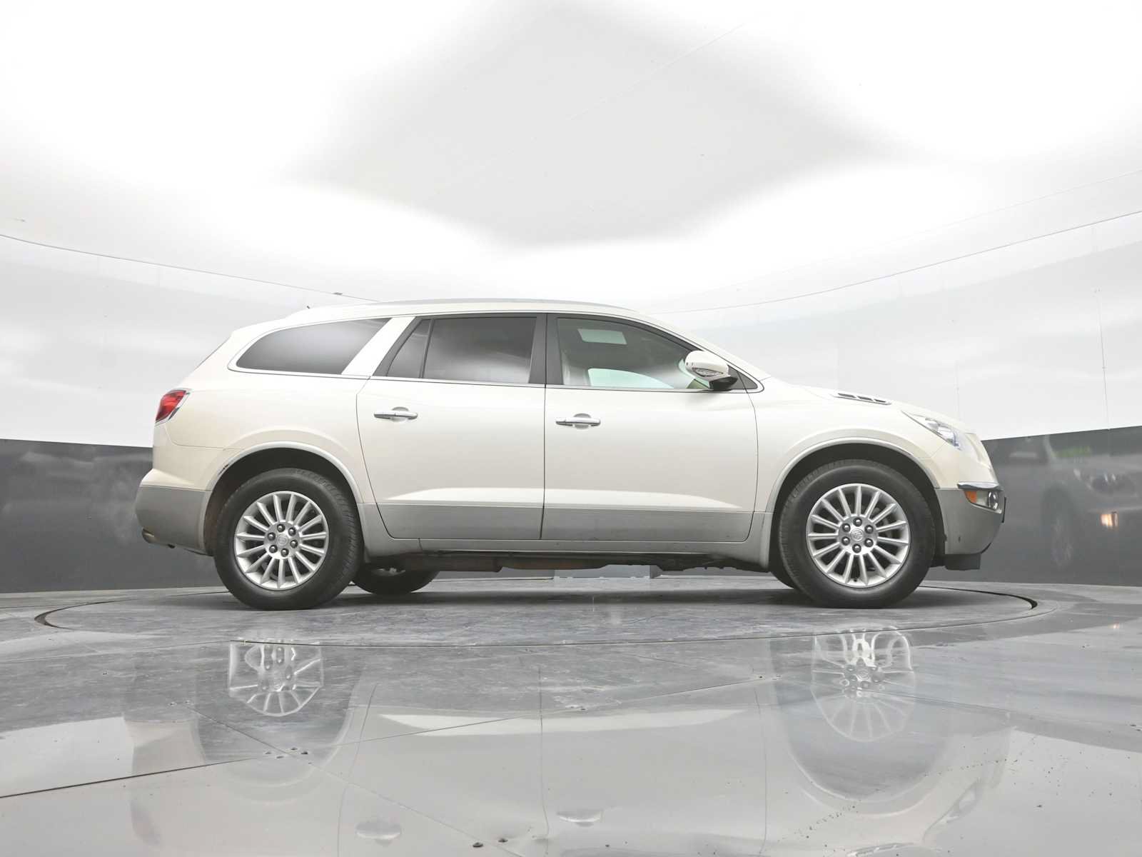 Used 2012 Buick Enclave Leather AWD/4WD image 40