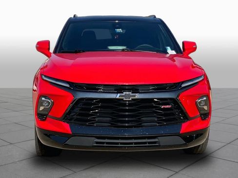 Used 2024 Chevrolet Blazer RS w/ Driver Confidence II Package FWD image 4
