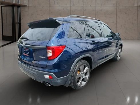 Used 2021 Honda Passport Touring image 3