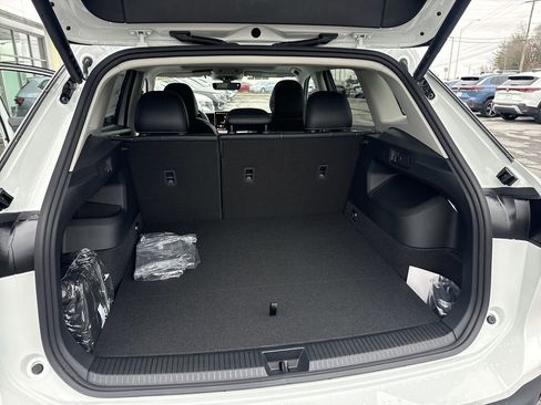 New 2026 Volkswagen Tiguan SE AWD/4WD image 44