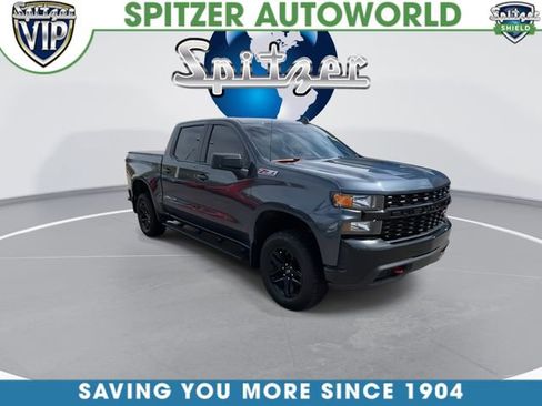 Used 2021 Chevrolet Silverado 1500 Custom Trail Boss w/ LPO, Dark Essentials Package AWD/4WD image 2