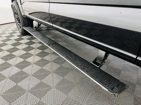 Used 2025 Ford F350 Platinum image 8