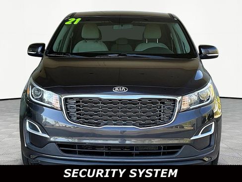 Used 2021 Kia Sedona LX FWD image 2