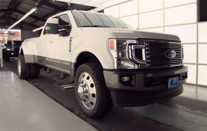Used 2022 Ford F350 King Ranch w/ FX4 Off-Road Package AWD/4WD image 2
