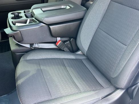 Used 2025 Chevrolet Silverado 2500 LT w/ Convenience Package image 31