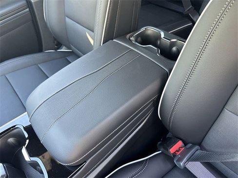 New 2026 Buick Enclave Preferred w/ Power Package image 21