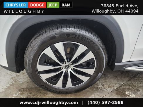 Used 2024 Mercedes-Benz GLE 350 4MATIC image 40