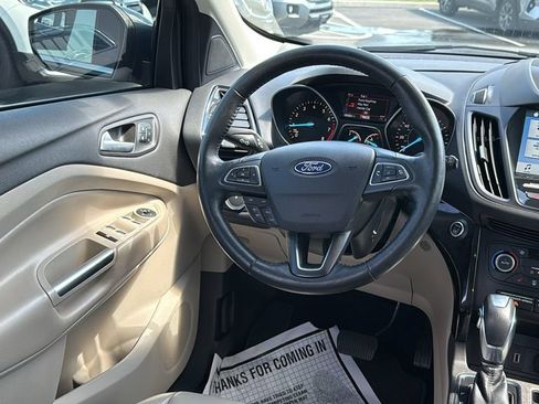 Used 2019 Ford Escape Titanium FWD image 24