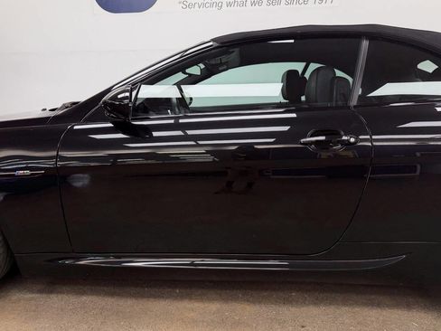 Used 2009 BMW M6 Convertible image 10
