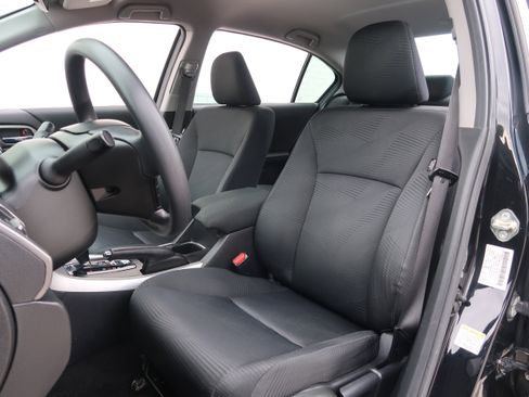 Used 2014 Honda Accord LX image 12