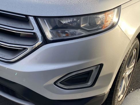 Used 2017 Ford Edge Titanium w/ Technology Package image 5