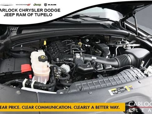 Used 2023 Jeep Grand Cherokee L Laredo RWD image 43