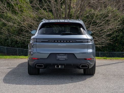 New 2026 Porsche Cayenne image 6