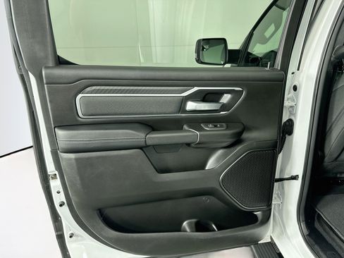 Used 2025 RAM 1500 Big Horn AWD/4WD image 27