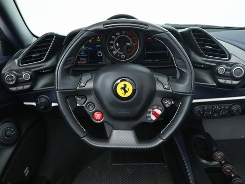 Certified 2020 Ferrari 488 Pista Spider image 6