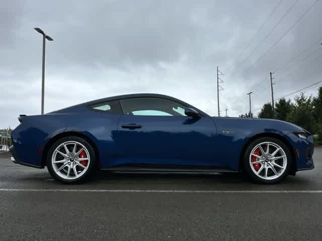 Used 2024 Ford Mustang GT Premium RWD image 3