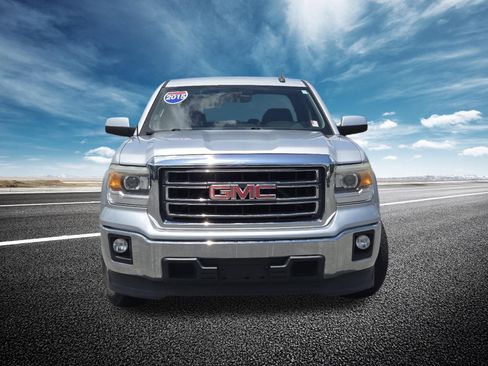 Used 2015 GMC Sierra 1500 SLE w/ SLE Value Package RWD image 9