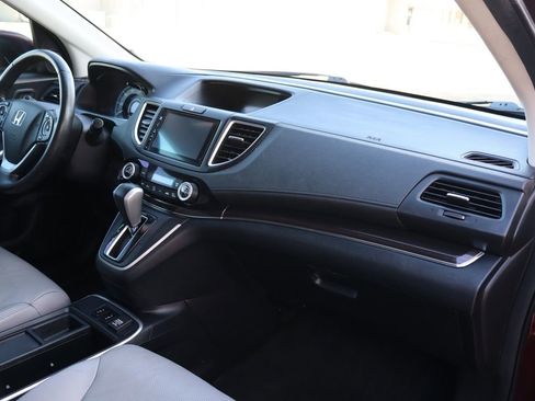 Used 2016 Honda CR-V Touring image 17