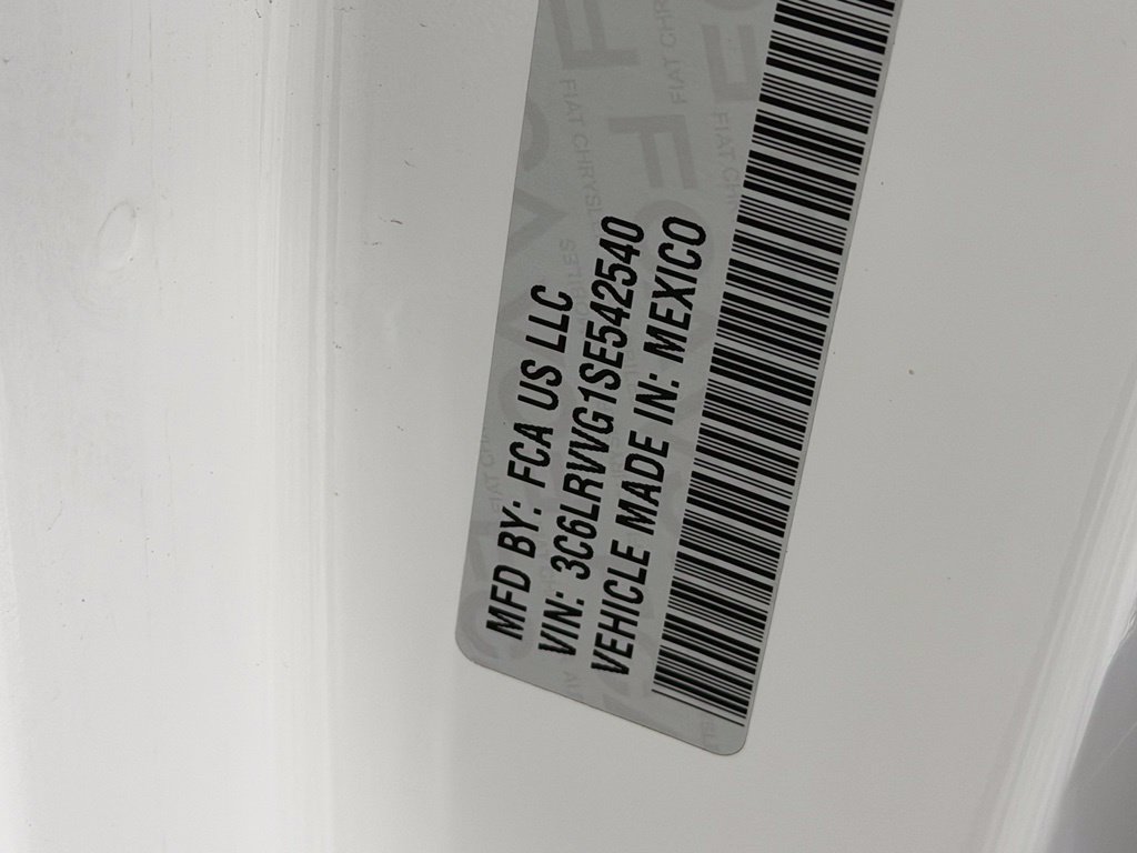 Used 2025 RAM ProMaster 2500 w/ U-Haul Equipment Group FWD image 21
