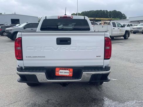 Used 2021 Chevrolet Colorado W/T w/ WT Convenience Package RWD image 5