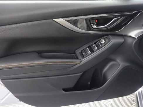 Used 2019 Subaru Crosstrek 2.0i Limited w/ Moonroof Package AWD/4WD image 25